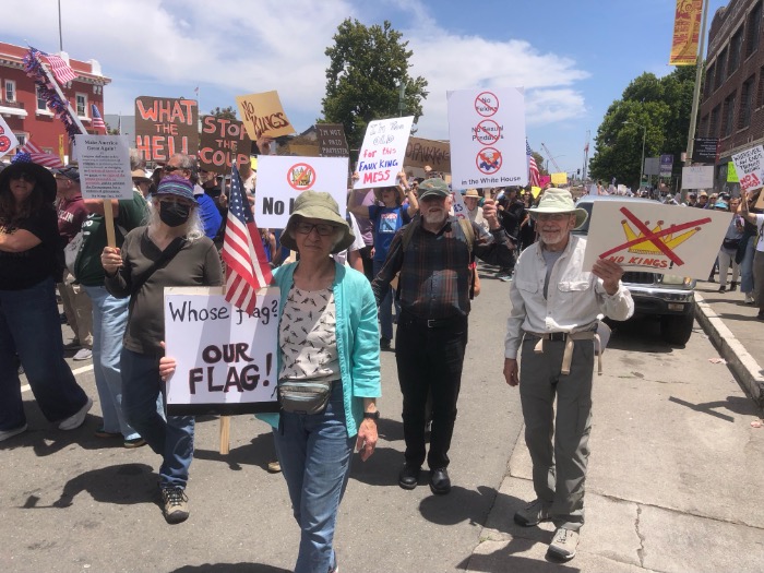 Oakland, CA No Kings protest