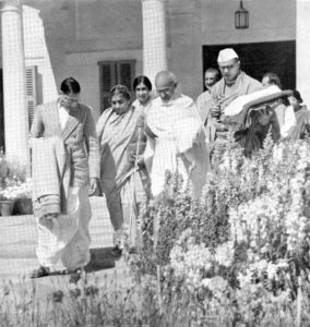 Sarojini Naidu with Ghandi